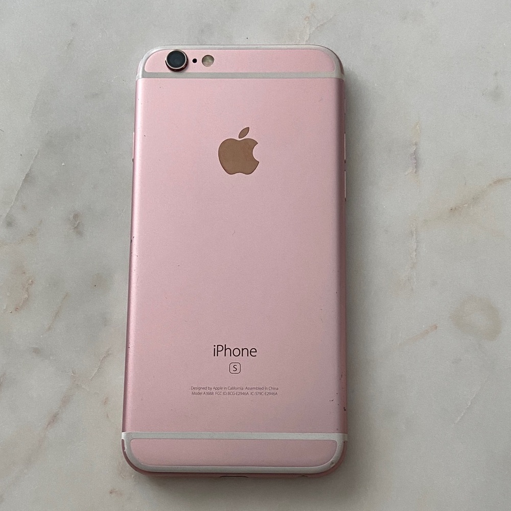 Apple iPhone - Pink Finish *Damaged Screen*